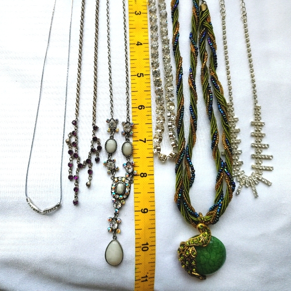 Vintage Jewelry - Lovely lot of 6 rhinestone necklace costume vtg